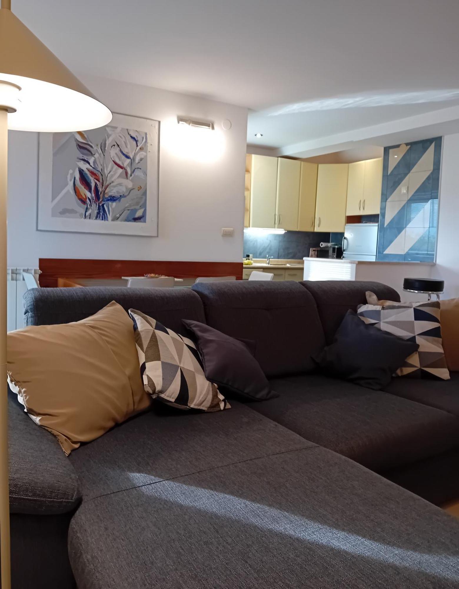 Karmen Apartment
