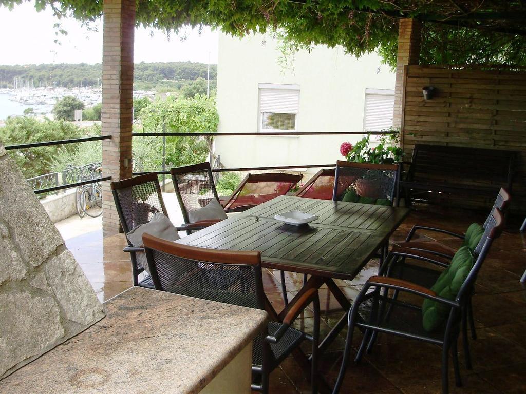 Karmen Appartement *